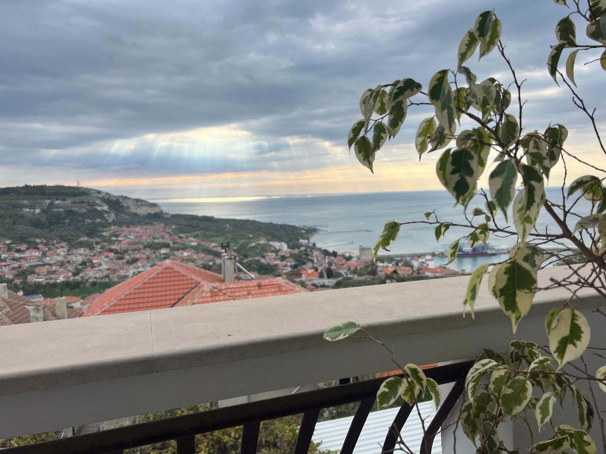 Kakavanen'S Sea View Apartment Balchik Exterior photo